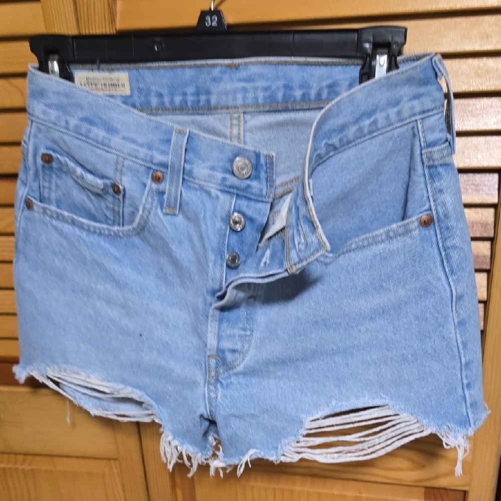 Trendy Light Blue Distressed Denim Shorts